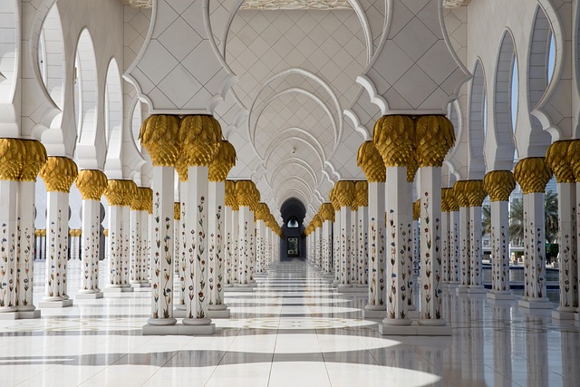 Abu Dhabi Cultural Stay with Spacious Comfort and Art-Close Calm