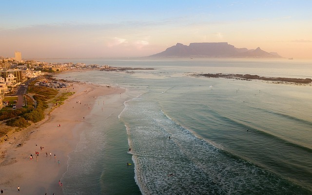 Cape Town View Houses for Dramatic Coastlines and Quiet Prestige
