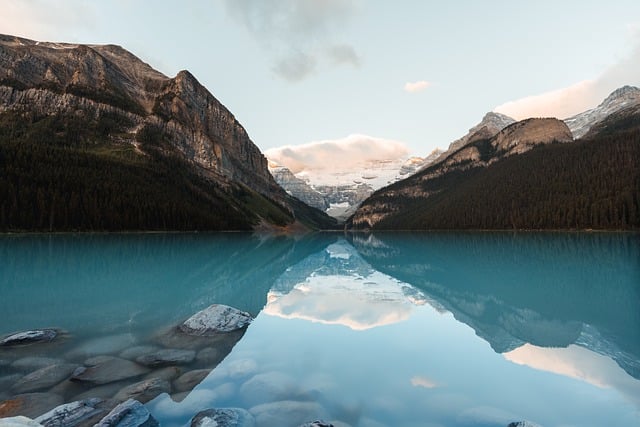 Kingsbridge hotels in Canada for mountain calm and urban sophistication