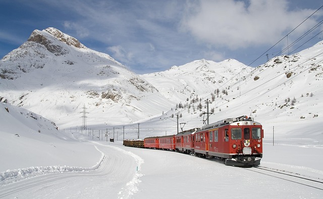 Peakline travel in Switzerland for rail journeys and restorative mountain air