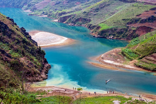 Peruvian valley havens for altitude peace and restorative silence