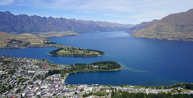 Queenstown Villas Looking Over Still Lakes and Snow-Brushed Peaks