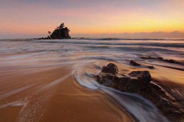 Thai shoreline sanctuaries for long beaches and spa-rich softness
