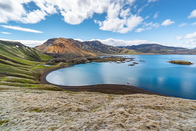 Volcanic Villas in Iceland for Wild Views and Cozy Seclusion